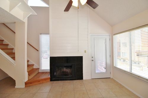 f203-2301 Basil Dr, Arlington, TX, 76006-5902 | Card Image
