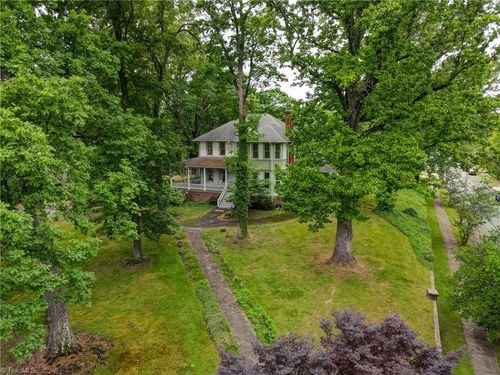 514 W Banner Ave, Winston-Salem, NC, 27127-2802 | Card Image