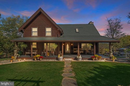 280 Indian Ln, BOYERTOWN, PA, 19512-8644 | Card Image