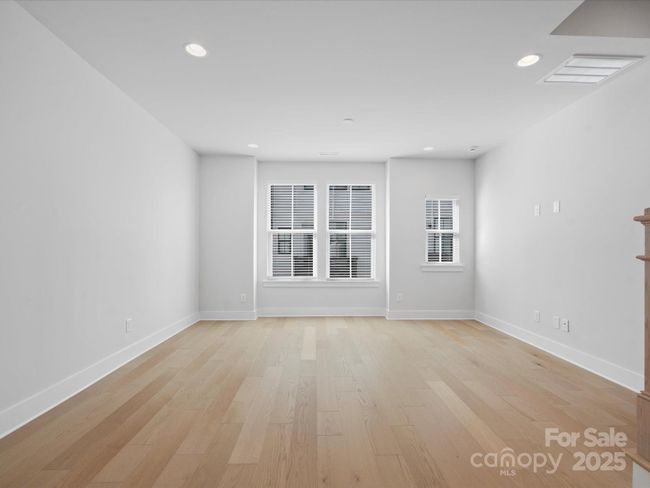 1122 Pegram Crossing Dr, Townhouse with 3 bedrooms, 4 bathrooms and null parking in Charlotte NC | Image 17