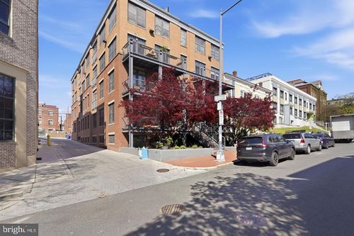 305-2412 17th St Nw, WASHINGTON, DC, 20009-2770 | Card Image
