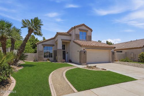 3513 S Cosmos Dr, Chandler, AZ, 85248-4364 | Card Image