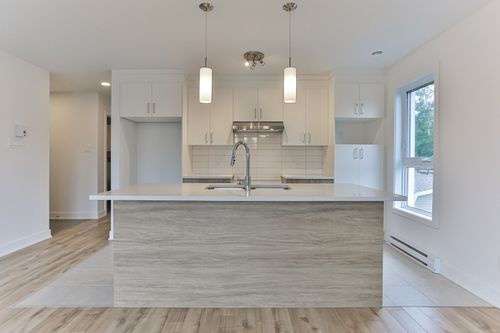 103-360 Rte 335, Saint Lin  Laurentides, QC, J5M0X6 | Card Image
