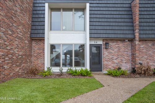 apt-46-527 Front Beach Dr, Ocean Springs, MS, 39564-4942 | Card Image