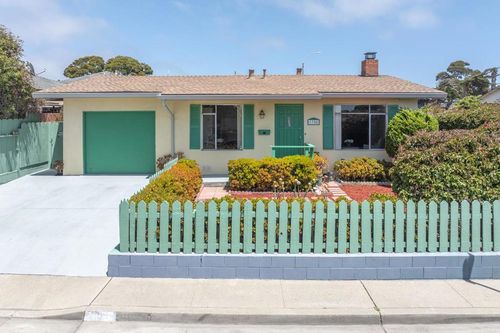 1700 Luxton St, Seaside, CA, 93955-3818 | Card Image