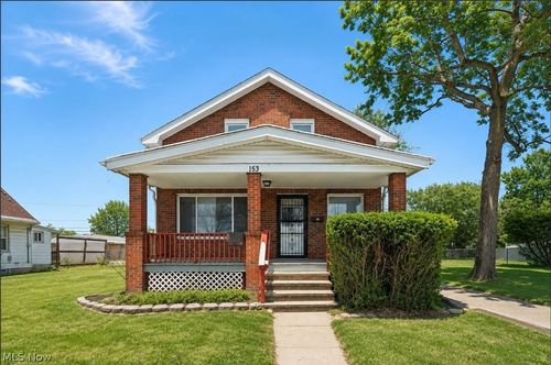 153 Henry St, Bedford, OH, 44146-4553 | Card Image