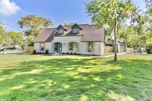 257 Briarcreek St, Richwood, TX, 77531-2201 | Card Image