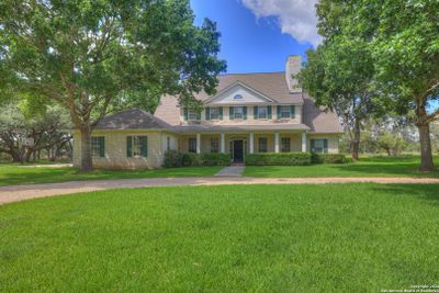 2526 River Oaks Dr, House other with 5 bedrooms, 3 bathrooms and null parking in New Braunfels TX | Image 1