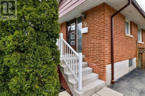 48 Meadowlark Dr, Hamilton, ON, L9A2K7 | Card Image