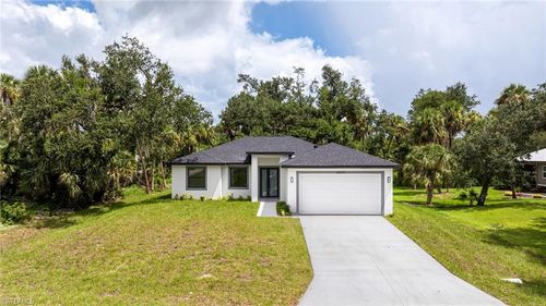 16290 Banyan Ave, PORT CHARLOTTE, FL, 33954-1331 | Card Image