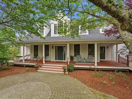 110 Fairview Ln, Plymouth, MA, 02360-8208 | Card Image