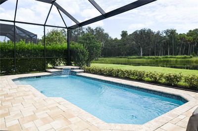 9092 Luna Lane, House other with 3 bedrooms, 2 bathrooms and null parking in Sarasota FL | Image 3