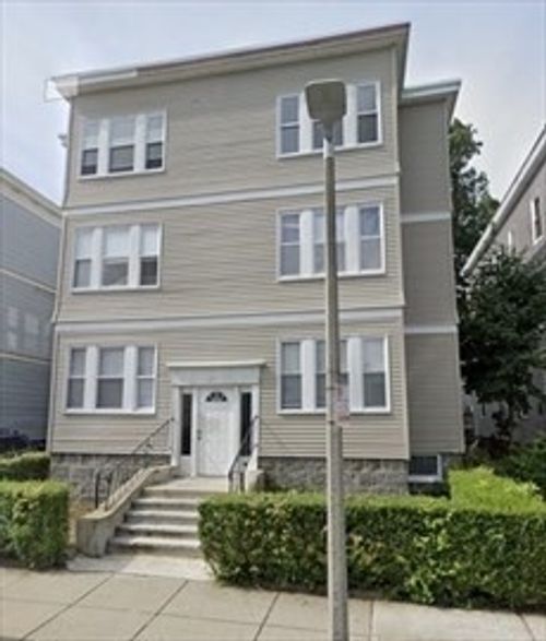 3r-25 Hosmer St, Boston, MA, 02126-1884 | Card Image