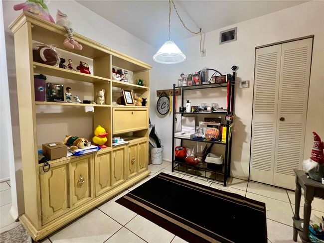APT-203 - 504 Gardens Dr, Condo with 2 bedrooms, 1 bathrooms and null parking in Pompano Beach FL | Image 14