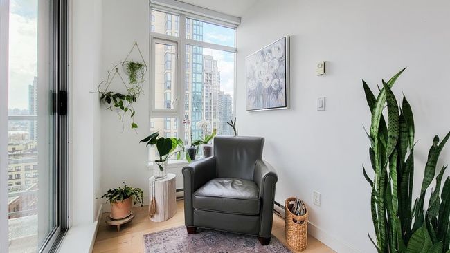 1305 - 1133 Homer Street, Condo with 2 bedrooms, 2 bathrooms and 1 parking in Vancouver BC | Image 15