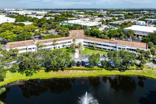 555 Sw 12th Ave, Pompano Beach, FL, 33069-3500 | Card Image
