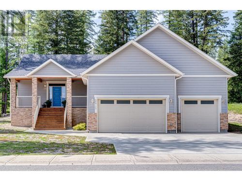 2041 Golden Eagle Dr, Sparwood, BC, V0B2G2 | Card Image