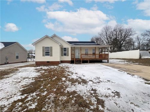 131 Hasty Hill Road, Thomasville, NC, 27360 | Card Image