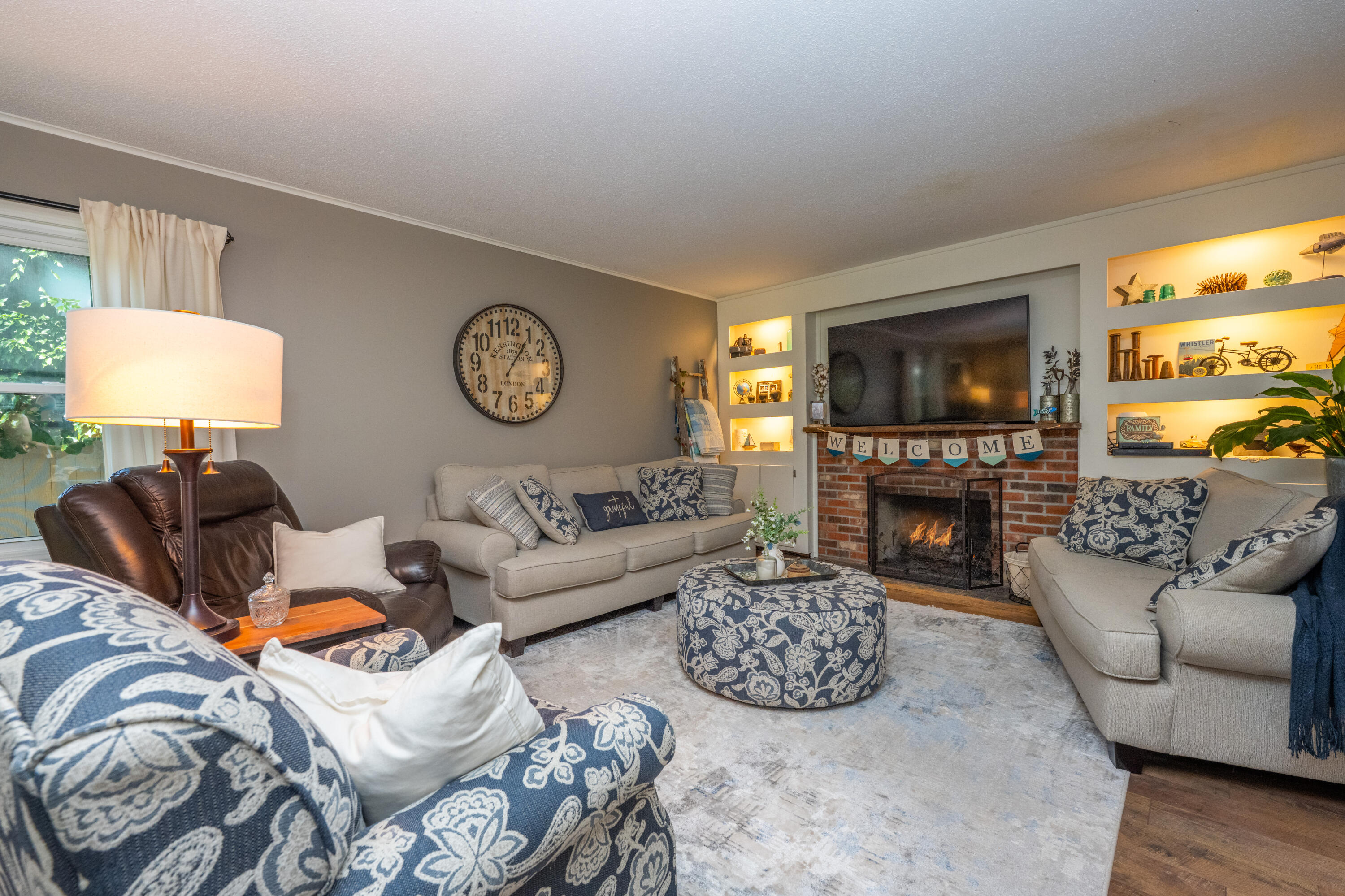 Residential in Norton Shores 4
