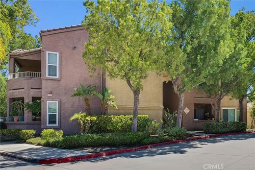 2425 Del Mar Way, Corona, CA, 92882-8033 | Card Image