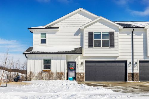 811 Ledgestone Court, Polk City, IA, 50226 | Card Image