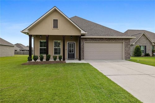 42016 Wood Ave, Ponchatoula, LA, 70454-4113 | Card Image