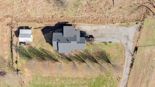 600 E Main St, Dowelltown, TN, 37059-2085 | Card Image