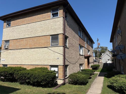 apt-5-2149 135th Pl, Blue Island, IL, 60406-3184 | Card Image