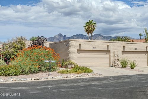 2279 E Camino Rio, Tucson, AZ, 85718-6513 | Card Image