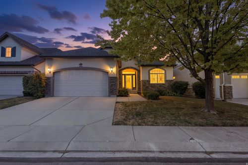 9308 S Avignon Pl, West Jordan, UT, 84088-9067 | Card Image