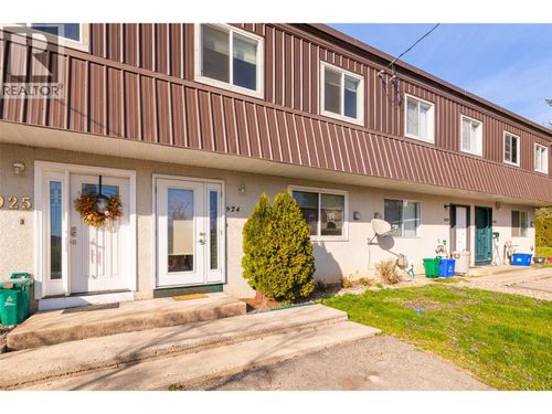 924 Dogwood St, Creston, BC, V0B1G3 | Card Image