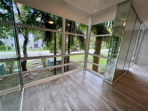 apt-225-210 172nd St, Sunny Isles Beach, FL, 33160-3421 | Card Image
