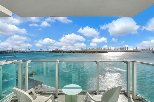 916-1100 West Ave, Miami Beach, FL, 33139-4749 | Card Image