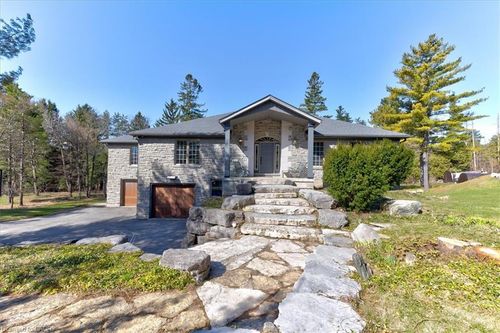 20 Grandy Lane, Cambridge, ON, N1R8K2 | Card Image