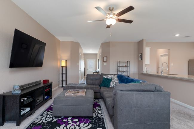 625 Aplite Pass, House other with 4 bedrooms, 3 bathrooms and 4 parking in Maxwell TX | Image 4