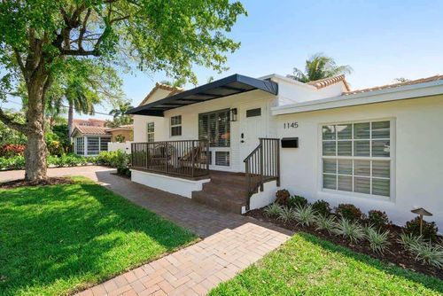 1145 Ne 18th Ave, Fort Lauderdale, FL, 33304-2436 | Card Image