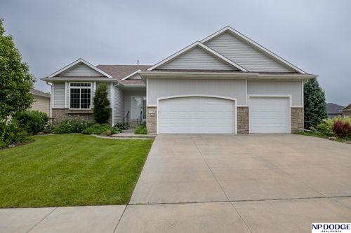 2725 Hoy St, Lincoln, NE, 68516-6061 | Card Image