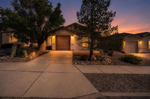 10615 Covert Ln, Albuquerque, NM, 87121-3700 | Card Image