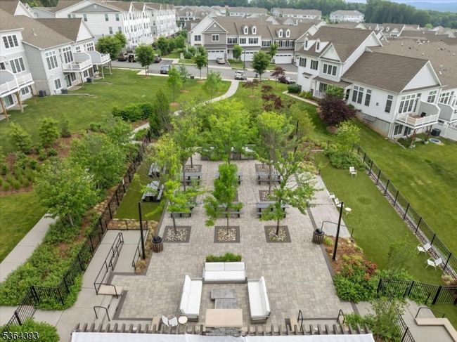 69 Aspen Dr, Townhouse with 4 bedrooms, 4 bathrooms and null parking in Cedar Grove NJ | Image 39