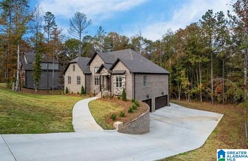 1102 Grey Oaks Valley, PELHAM, AL, 35124 | Card Image