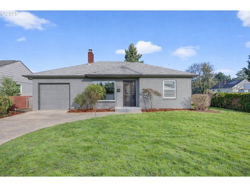 8618 St Helens Ave, Vancouver, WA, 98664-2669 | Card Image