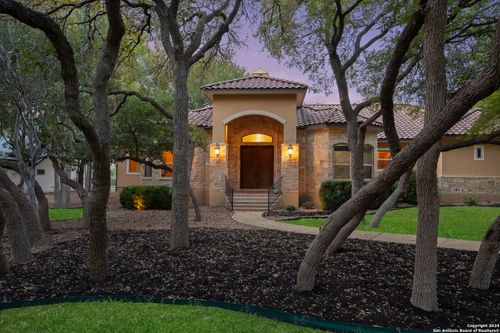 8415 Wild Wind Park, Garden Ridge, TX, 78266-2175 | Card Image