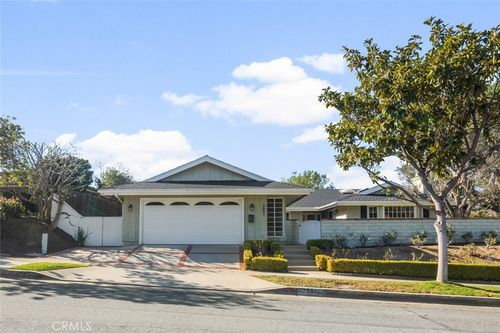 2851 Catalpa St, Newport Beach, CA, 92660-3220 | Card Image