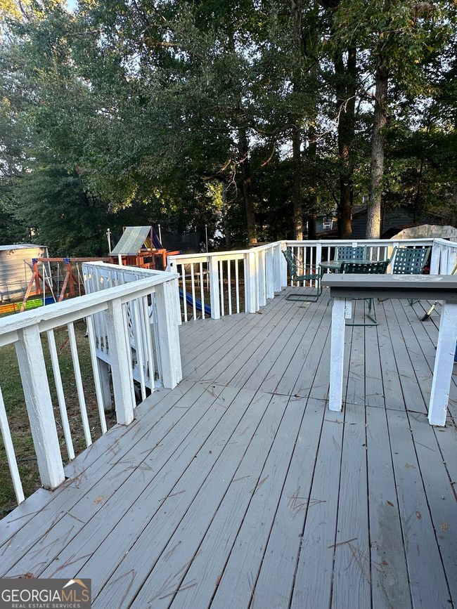 517 Pebble Point Dr, House other with 4 bedrooms, 2 bathrooms and null parking in Loganville GA | Image 12