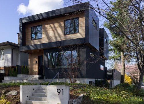 91 E 40th Ave, Vancouver, BC, V5W1L3 | Card Image