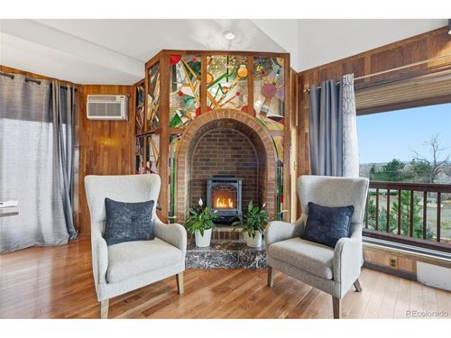 9655 Morrison Rd, Lakewood, CO, 80227-2850 | Card Image