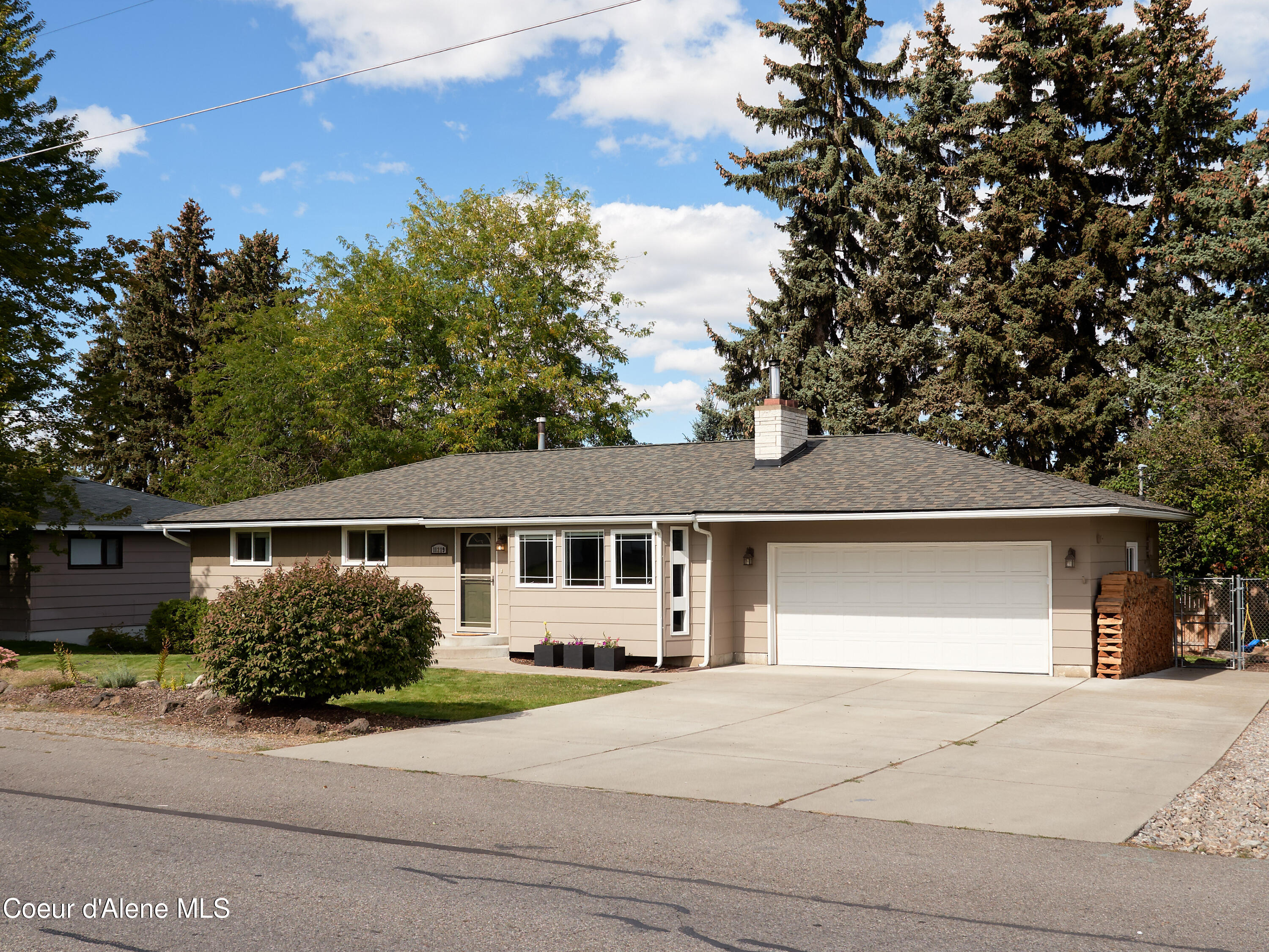 8th Ave, Spokane Valley, WA 99206