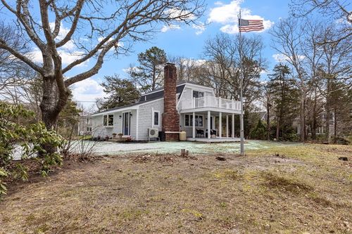 5 Bell Rd Ext, Bourne, MA, 02532-5427 | Card Image