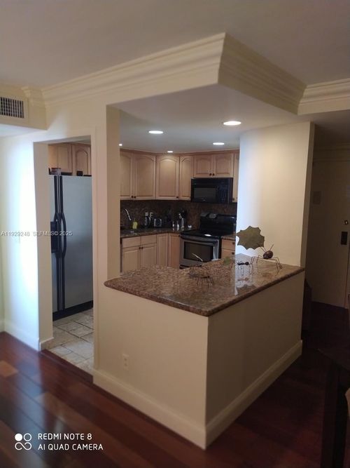 apt-7f-200 Se 15th Rd, Miami, FL, 33129-1203 | Card Image