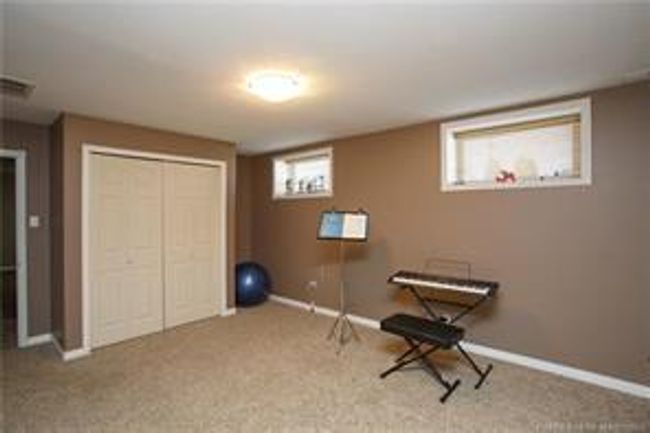 25 Hays Crt Nw, House detached with 5 bedrooms, 2 bathrooms and null parking in Medicine Hat AB | Image 33